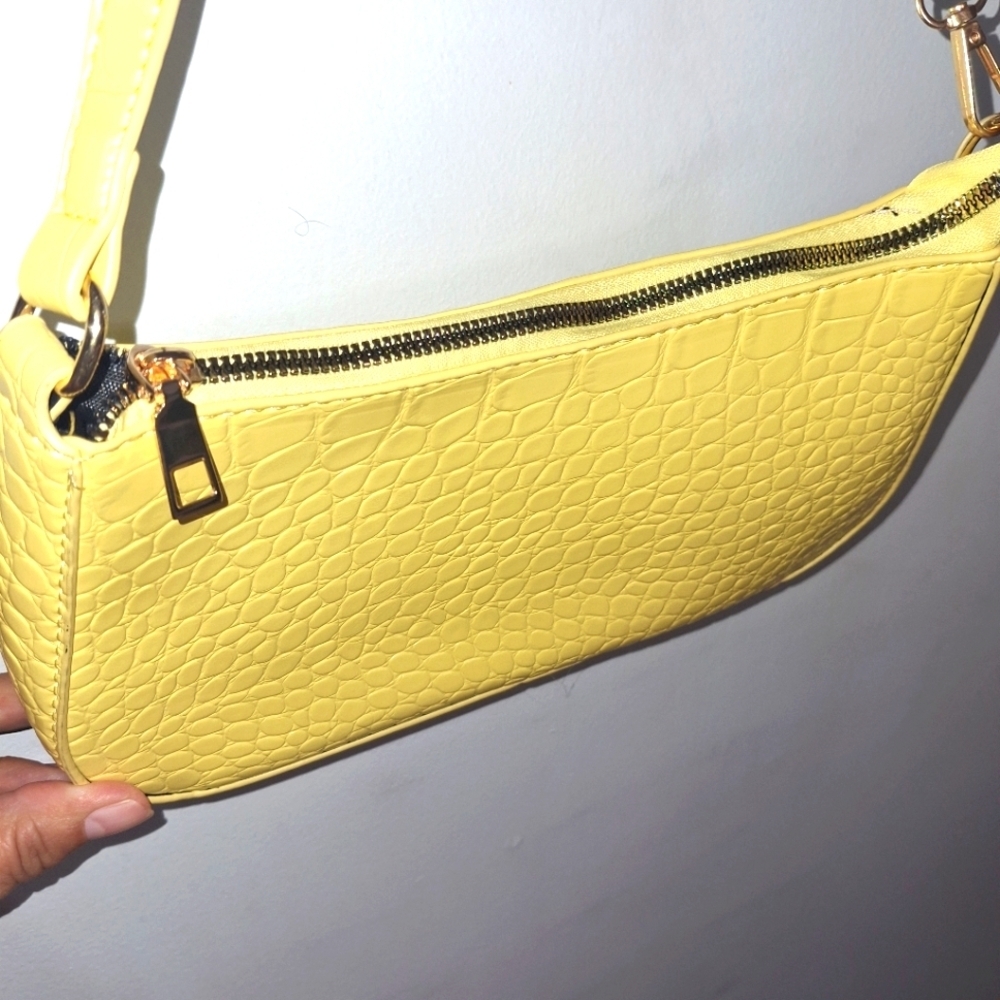 Yellow Crocodile-Embossed Bag - Picture 2 of 6